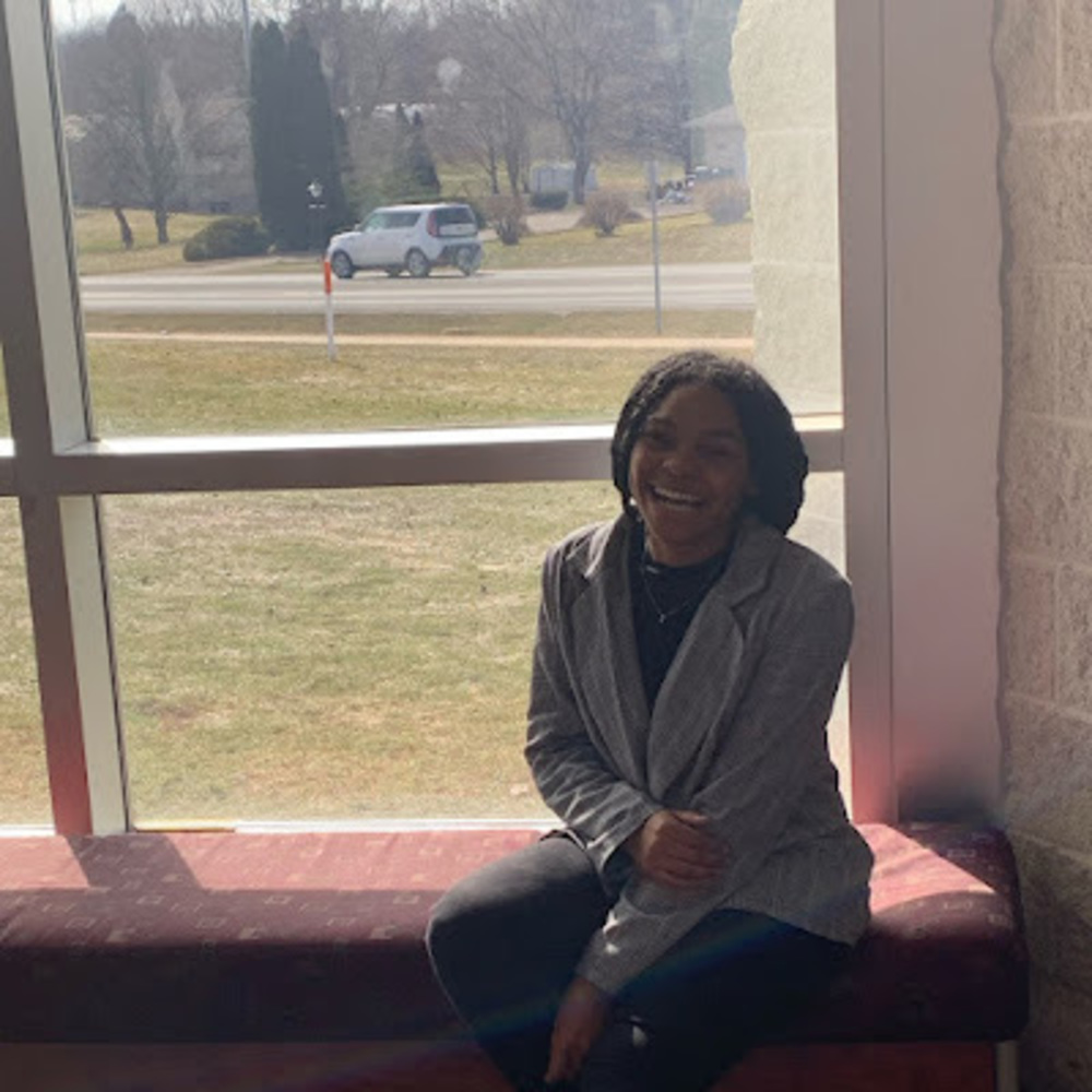 Meet your Posher, Diamond